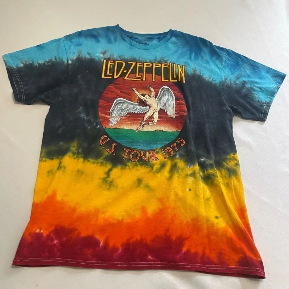 Led Zeppelin Men’s Icarus 1975 T-Shirt Size Large